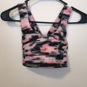 Lululemon sports bra